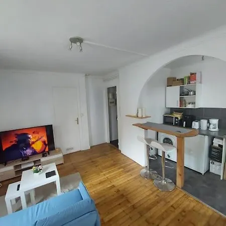 Cosy Studio Apartment *